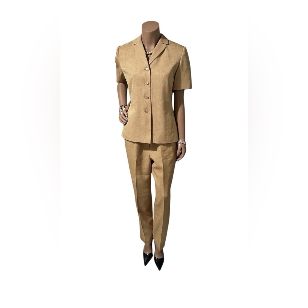 Travis Ayers Elegant Camel Pantsuit☑️ - Picture 6 of 12